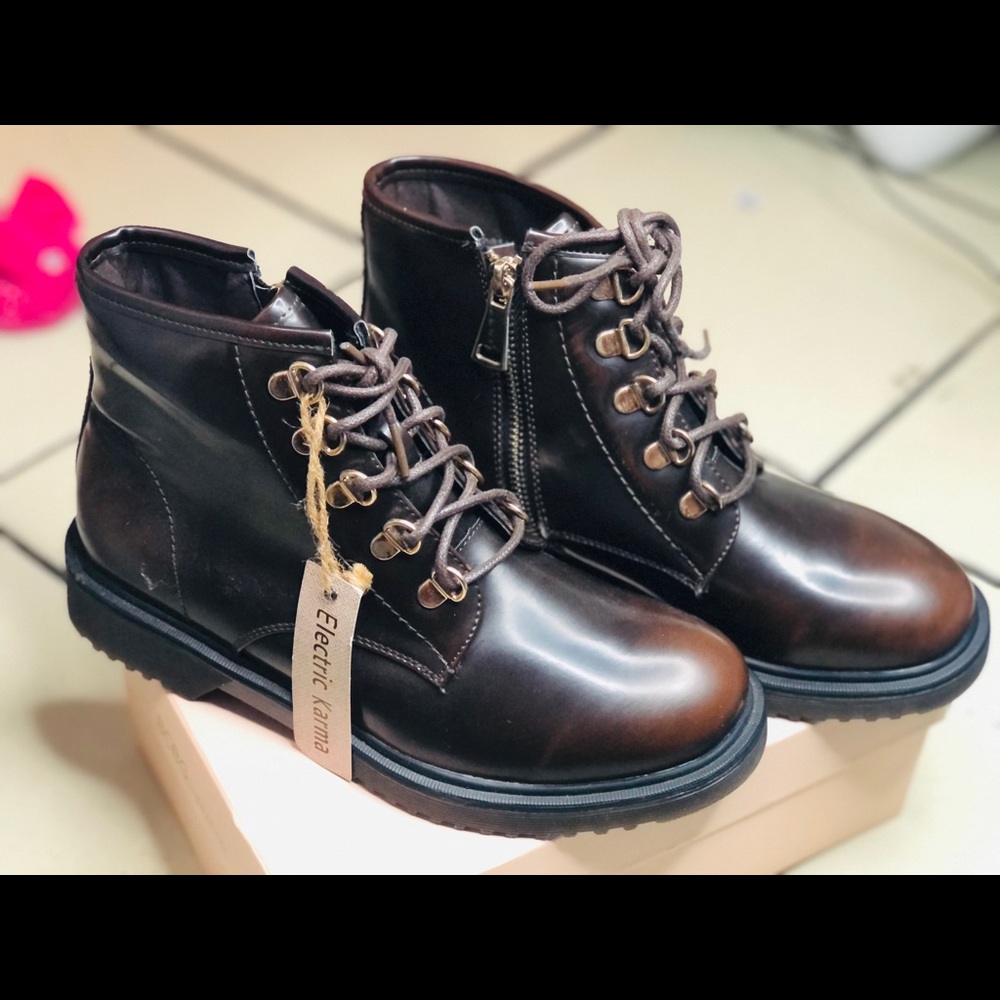 Boots Electric Karma